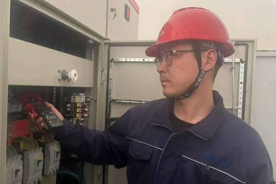 1745221821137304.jpg 2.jpg